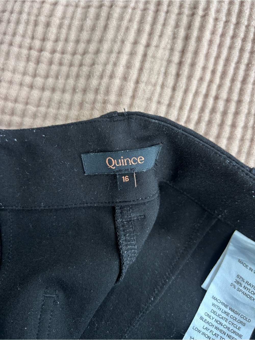 Quince Ultra-Stretch Ponte Wide-Leg Crop Pants - Picture 5 of 5